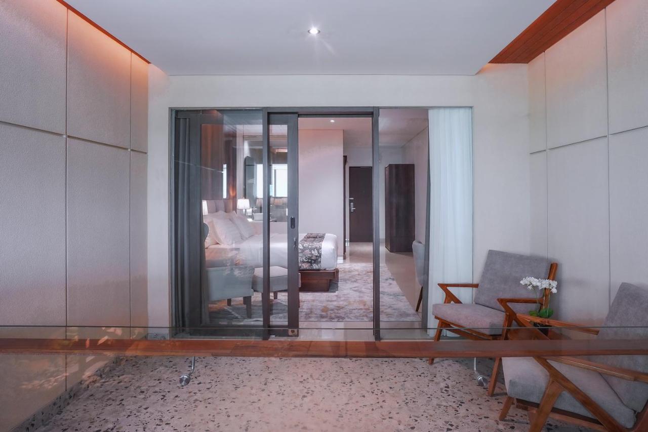 Forest Hills Hotel Soreang Bagian luar foto